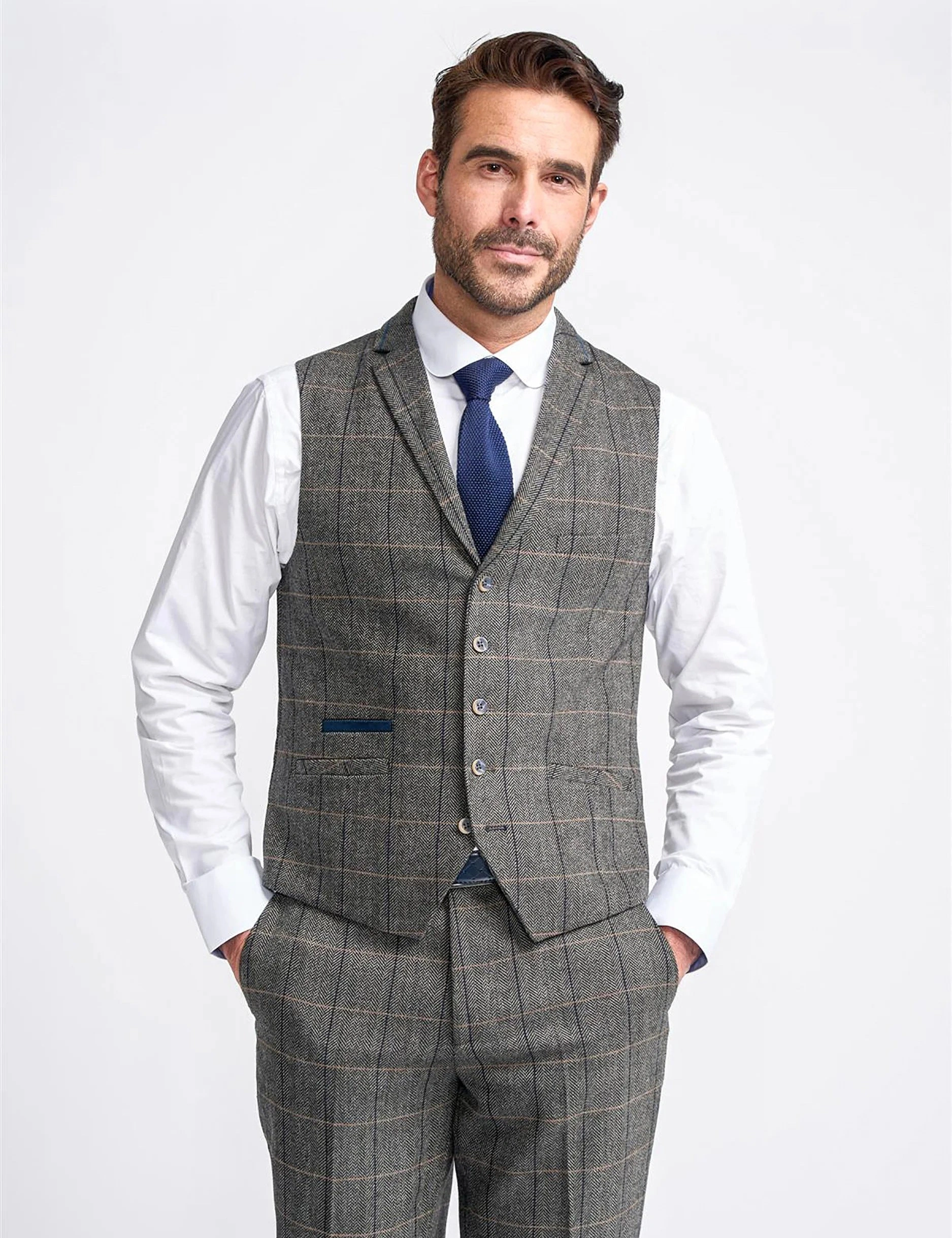 Zarafetle Örülen Albert Grey Tweed Yelek: Zamansız Stil, Kusursuz Dokunuş.